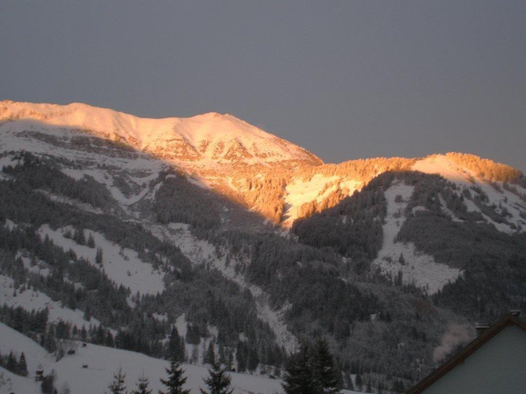 Alpenhof "Alt Laehn" Hotel Exterior photo